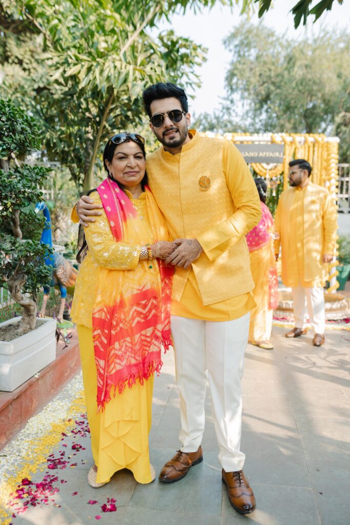 Haldi image